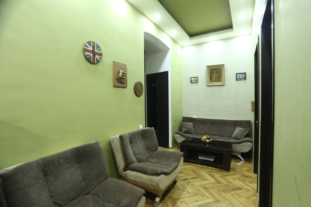 Your Home In The Centre Of Old Tbilissi Extérieur photo